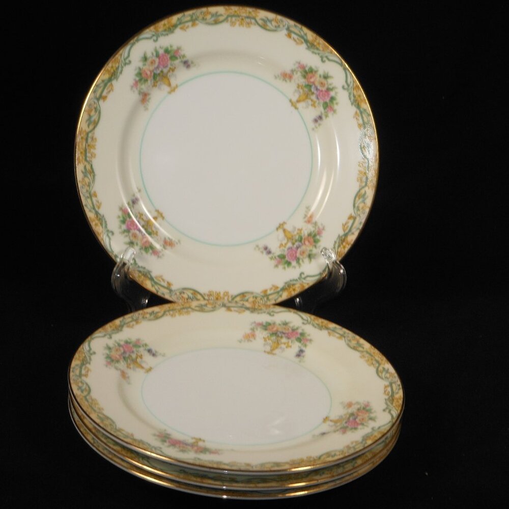 Set of 4 beautiful discontinued salad plates. Noritake Japan ARVANA pat…